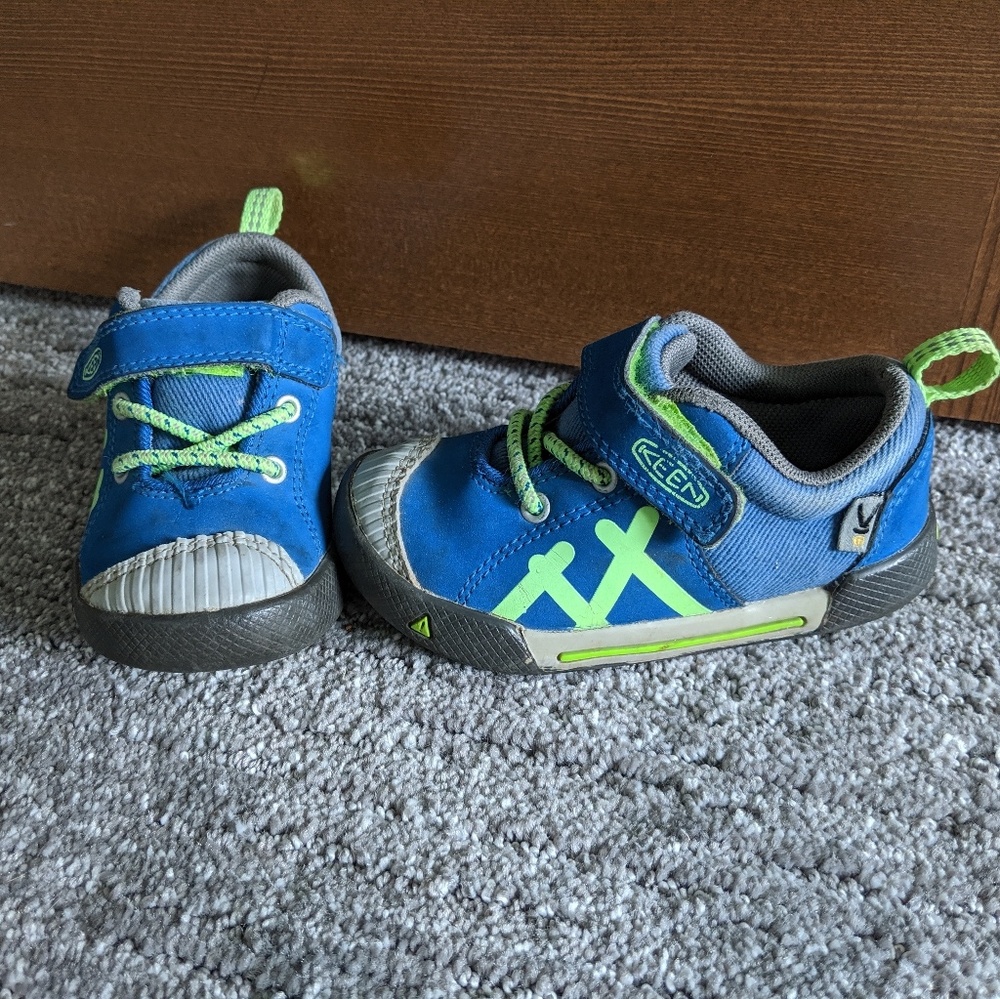 Toddler Keen size 7
